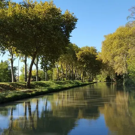 Piscine Sud France * Verzeille